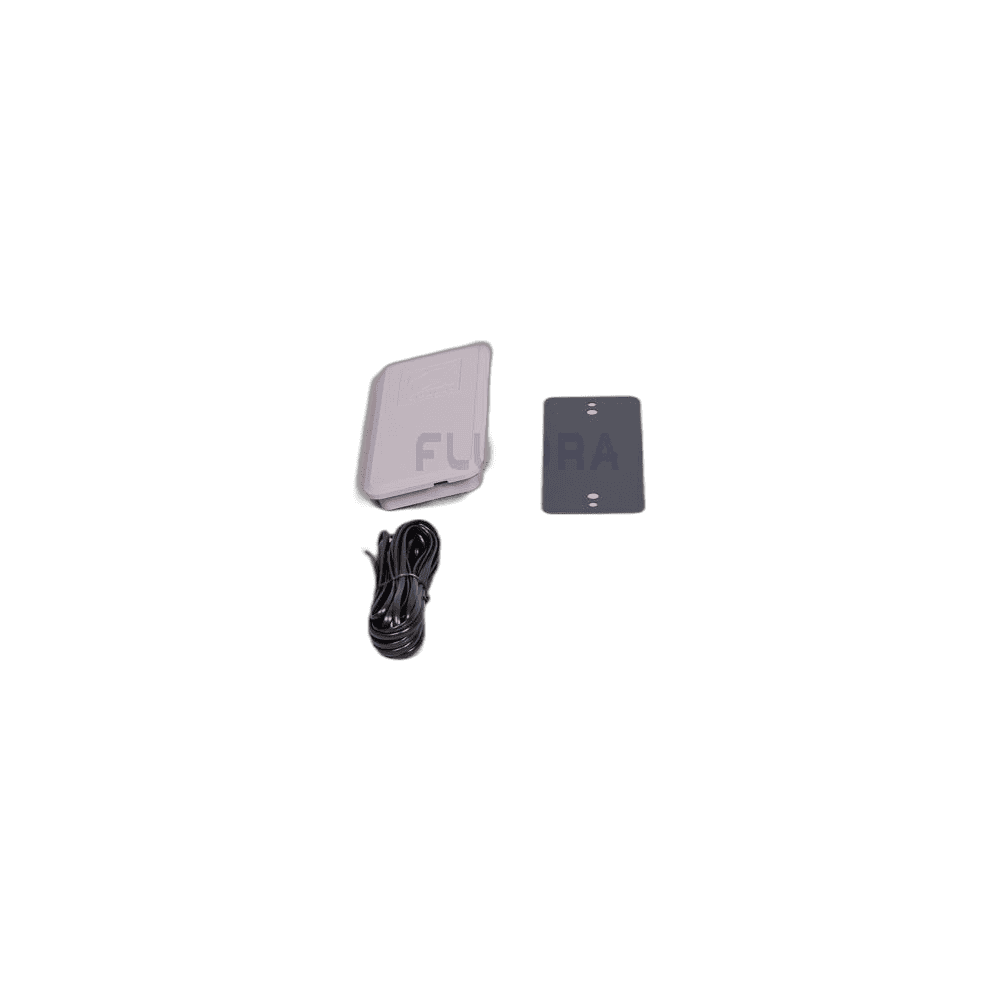 Zodiac - AquaLink TRi R-Kit blanking plate with 5m cable - R0568600 - 1
